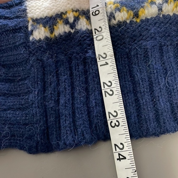 American Eagle Argyle Chunky Knit Cardigan Size: Small Petite - Picture 10 of 10